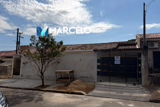 Casa à venda - 120m² - Parque Bandeirantes, Umuarama-PR