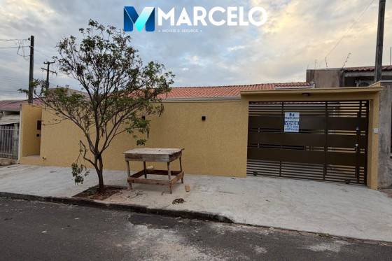 Casa à venda - 120m² - Parque Bandeirantes, Umuarama-PR