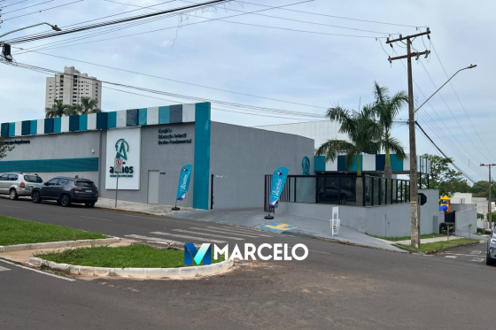 Prédio Comercial à venda - 1800m² - Jardim dos Príncipes, Umuarama-PR