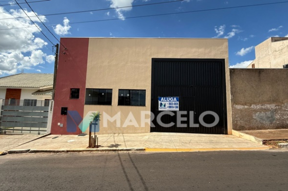 Salão Comercial 200m Umuarama-PR 612