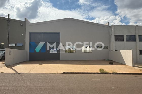 Salão Comercial 400m Umuarama-PR 631