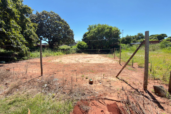 Terreno 525m Umuarama-PR 609