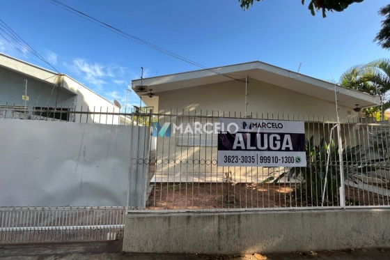 Casa 0m Umuarama-PR 304