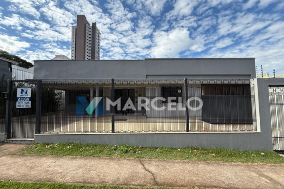 Casa 220m Umuarama-PR 544