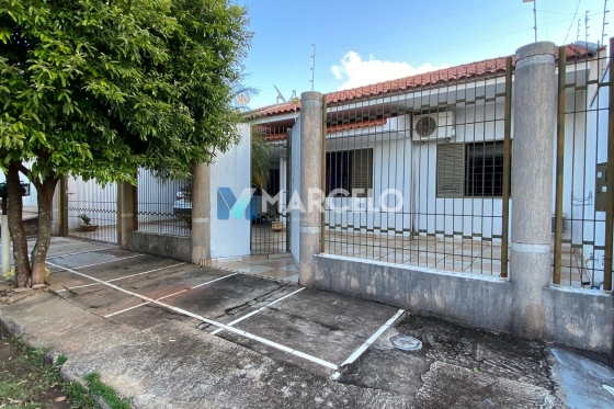 Casa 295.2m Umuarama-PR 156